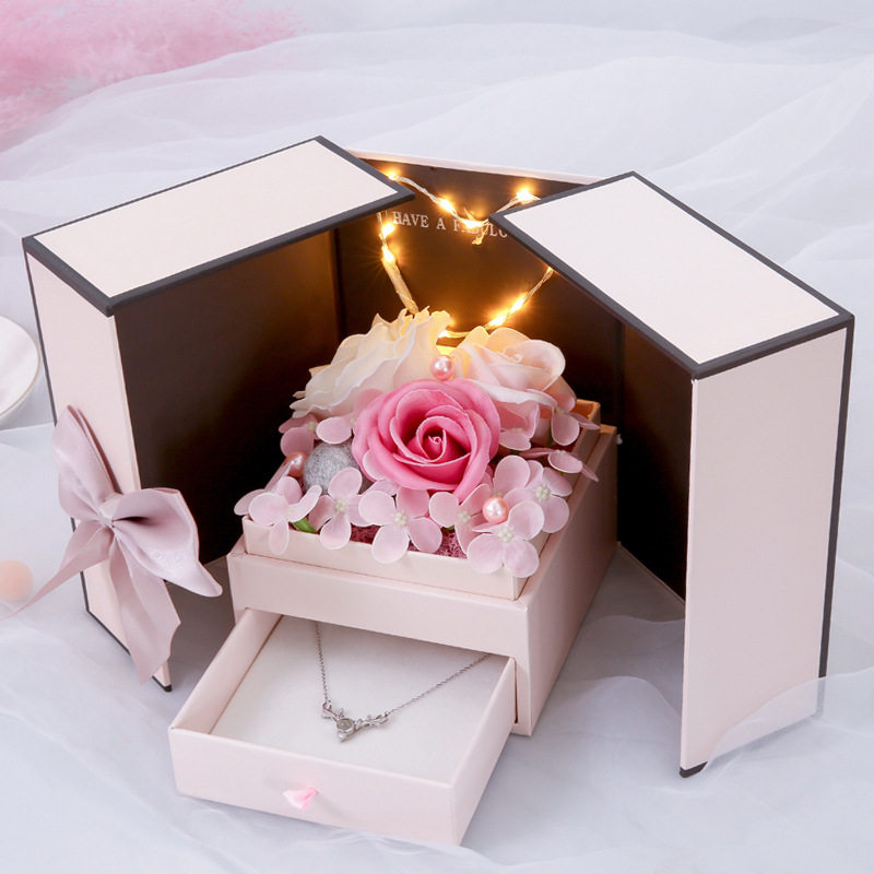 Double door rose gift box