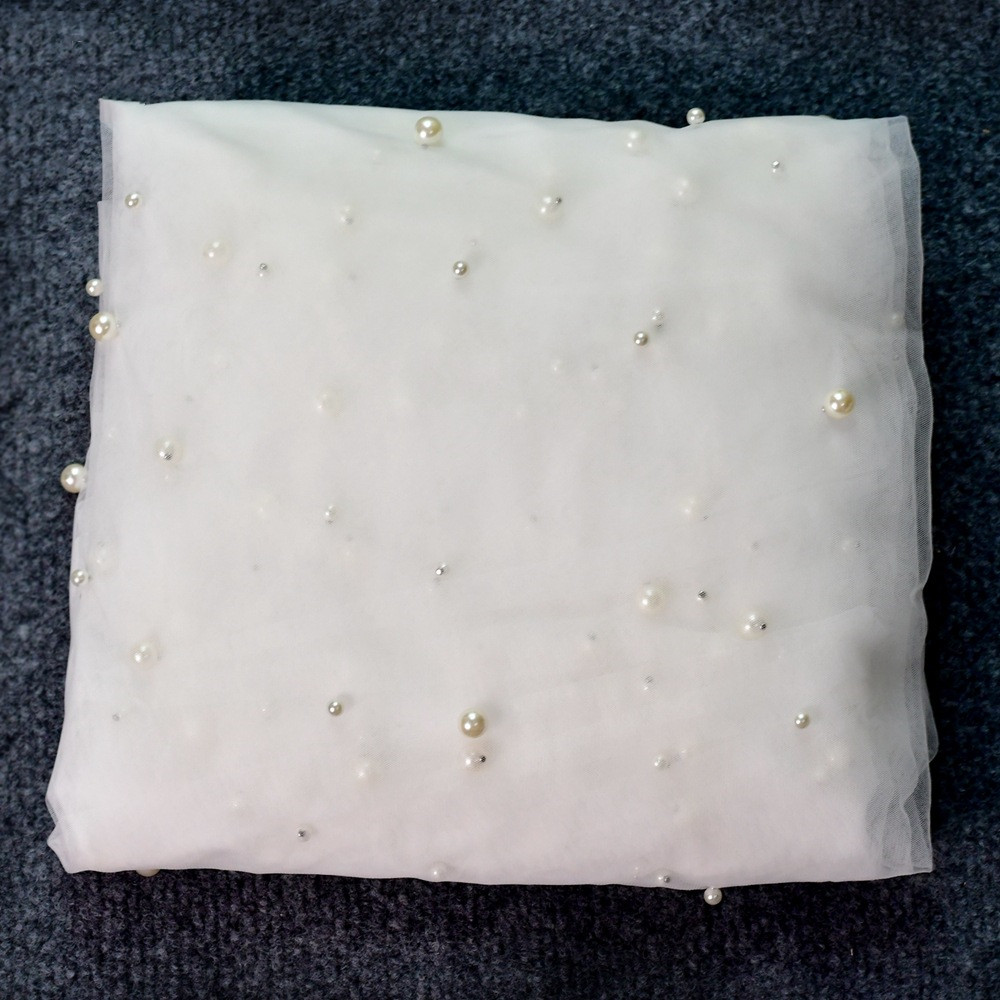 Luxury heavy industry bridal pearl veil, image 3