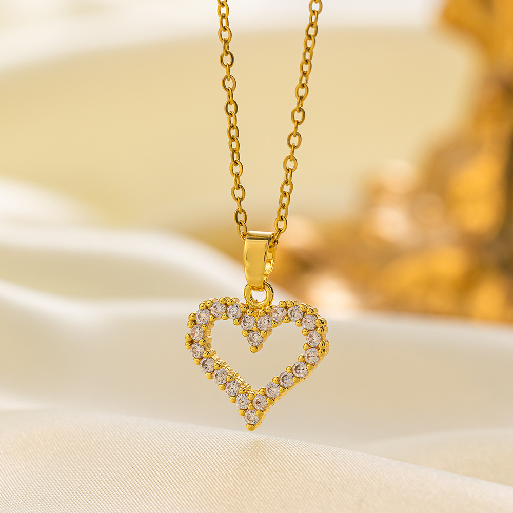 Stainless steel necklace women's fashion copper-plated gold pendant clavicle chain for mother girlfriend gift, image 3